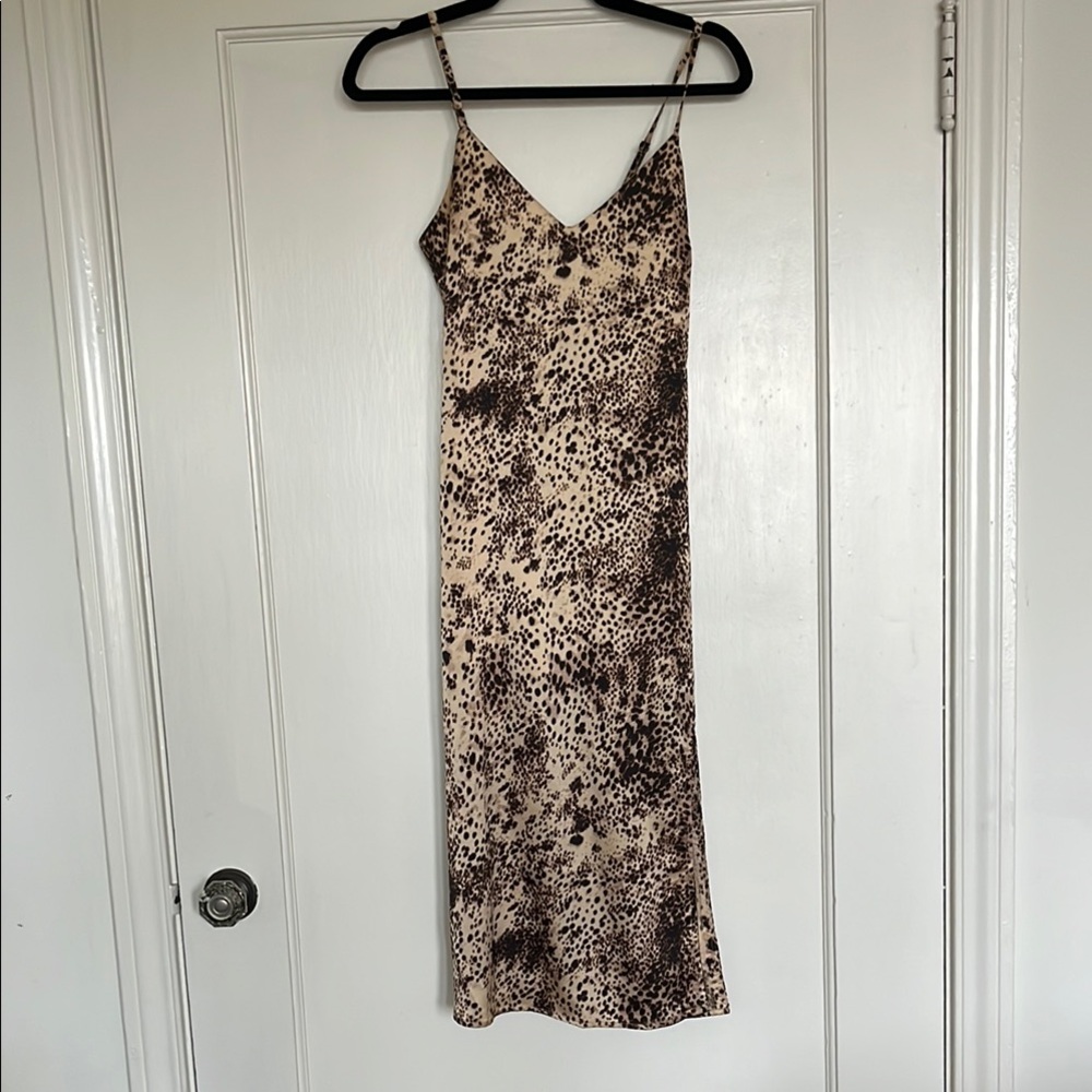MELLODAY Textured Beige and Black Top